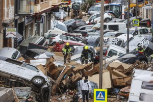 Že več kot 150 žrtev poplav v Španiji