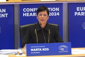 Marti Kos zelena luč: Nisem Kučanova, nisem od nikogar razen malo od mojega moža