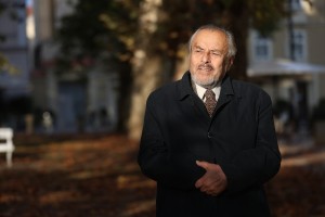 Ernest Petrič: Janša ni večen, Logar bi lahko prevzel SDS, samo malo bi moral še počakati