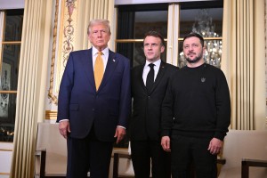 Zelenski zgrožen nad Trumpovimi izjavami: Obkrožen je z dezinformacijami