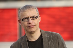Ni pretežko verjeti, da imamo v vladi popolne nesposobneže, ki sploh ne vedo, kaj sprejemajo
