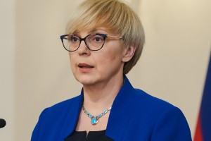 Nov udarec za Natašo Pirc Musar