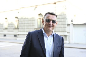 Antonu Ropu se smeji, od države bo dobil 100.000 evrov odškodnine