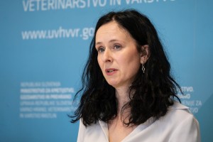 Afera z razkritjem osebnih podatkov odnesla direktorico UVHVVR