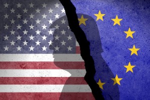 Kaj želi Trump doseči s 50-odstotnimi carinami za EU