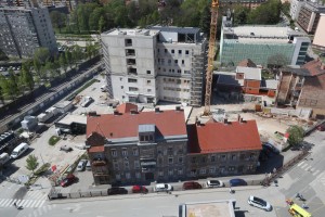 Samo dva lastnika stanovanj ob mariborski onkologiji sprejela zadnjo ponudbo