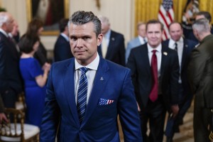 Afera Signal: Trumpov obrambni minister zaupne informacije delil svojim sorodnikom