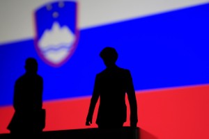 Brutalno bo in zelo umazano: Janša, Golob ali Prebilič?