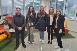 Študentje Višje strokovne šole Brežice na obisku v podjetju Ino Brežice