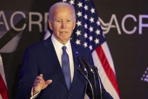 Biden prevzel odgovornost za zmago Trumpa