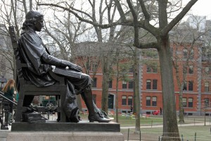 Trumpova administracija prepovedala vpis tujih študentov na Harvard