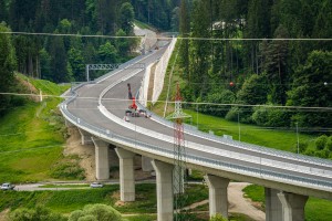 Ozadje civilnih iniciativ: zakaj v resnici blokirajo infrastrukturne projekte