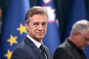 Tri leta Svobode, tri leta razočaranj, a strici Goloba še niso odpisali