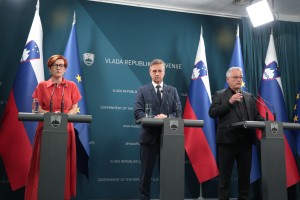 Levica in SD pristajata na tri, ne pa na pet odstotkov BDP za obrambo
