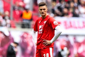 Benjamin Šeško bo uradno postal rdeči vrag