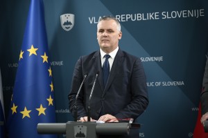 Vlada potrdila zakon, ki ga je pred mesecem dni umaknila iz obravnave