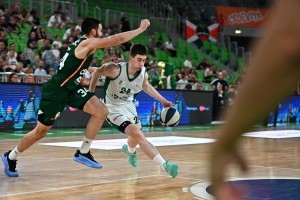 Tudi v drugi tekmi poraženi, v soboto na krilih navijačev