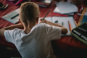 Kaj prinaša nov pravilnik ocenjevanja v osnovnih šolah