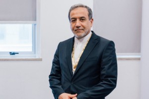 Iranski minister: Imamo dokaze, da ZDA sodelujejo v napadih na Iran