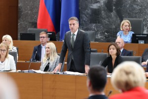 Golob: Razumem, da je jeza neizmerna, a treba je potrpeti