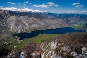 Najlepše slovensko jezero smrtonosna past za psičke in mačke?