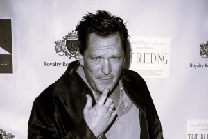 Umrl igralec Michael Madsen, zvezdnik filma Stekli psi