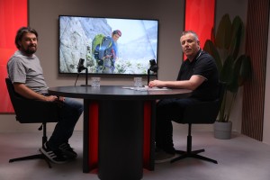 Janša se zaplezal z Natom, Pirc Musarjeva pa s Pečečnikovo mizo (PODKAST)