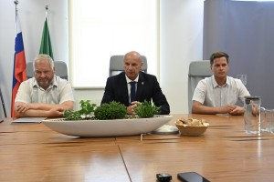 Podpis gradbene pogodbe za projekt Park urbanih športov – športno rekreacijski center