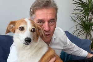 Poglejte, kako Goloba zasenčita pasja soigralca (VIDEO)
