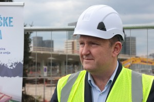 Kako je novinarka TVS sesula šefa Slovenskih železnic Dušana Mesa
