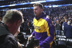 Bomo Dončiča med NBA sezono videli tudi na evropskih parketih?