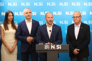Predsednik po okusu Janše: Vrtovcu tlakujejo pot na čelo NSi