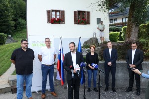 Znana odvetnica: Stranka Skupnost je speča bomba korupcijskih tveganj