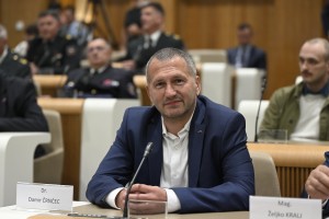 Slovenski vojaki so lahko kot del mirovnih sil napoteni v Ukrajino