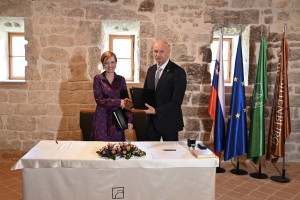 Podpisana pogodba o sofinanciranju projekta Grajske sanje