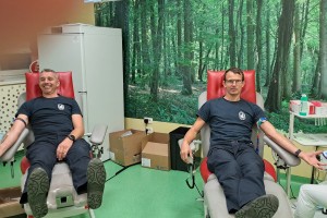 Gasilci po nočni izmeni znova pomagali – tokrat z darovanjem krvi