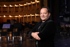 Aljaž Farasin, tenor: Do svojega inštrumenta in telesa imam vojaški režim