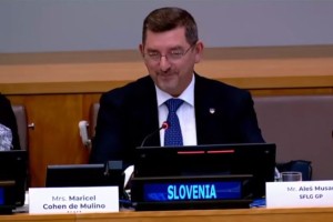 To je Aleš Musar počel v ZDA: je bilo vredno sedeža na falconu?