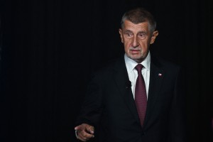 Na Češkem se na oblast vrača Putinov prijatelj?