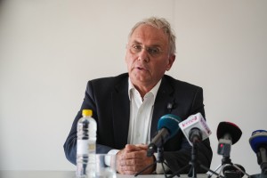 SDS bo poskrbela, da bo Aleš Hojs izvoljen v DZ: potreboval bo imuniteto
