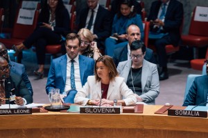 Fajon v New York za 27 tisočakov, Pirc Musar za več kot 100 tisoč evrov