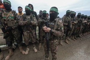 V Gazi spopadi med Hamasom in vplivnim palestinskim klanom