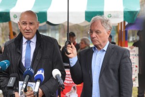 Dvojna merila SDS: zaradi smrti Slavca Hojsu ni bilo treba odstopiti