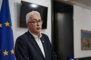 Delodajalci zaradi božičnice prekinili socialni dialog