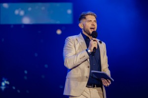 Zakaj naša Žana Bundija kliče Pepelka?