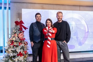 Saša Lozar: Razmišljanje o sebi med prazniki povzroča le še dodaten stres