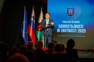 V Črnomlju proslava ob dnevu samostojnosti in enotnosti