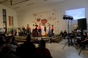Kulturna prireditev ob slovenskem kulturnem prazniku v OŠ Bršljin