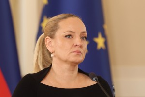 IME TEDNA katarina bervar sternad Primoz Lavre -o.jpg