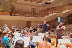 KRITIKA Kromatika 5, foto iz vaje, RSTVLO simfoniki februar 2026.jpg